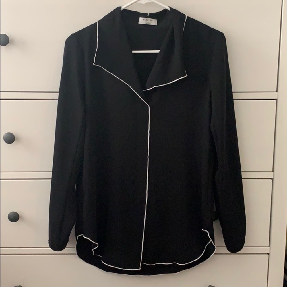 Babaton silk long sleeve blouse size XXS